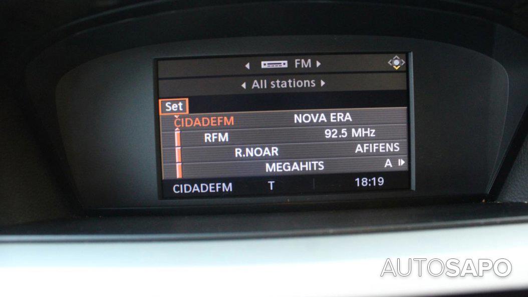 BMW Série 3 318 d Navigation de 2009