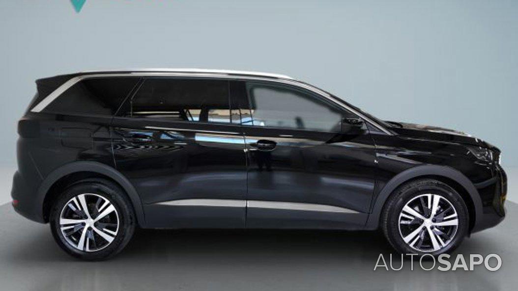 Peugeot 5008 1.5 BlueHDi Allure Pack EAT8 de 2024