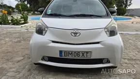 Toyota iQ de 2012