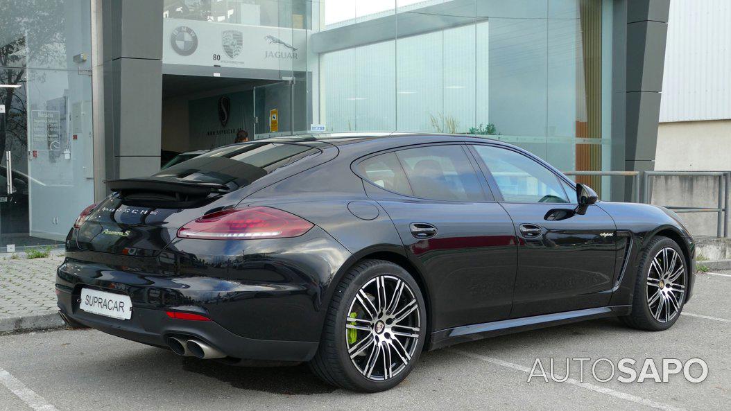 Porsche Panamera de 2016