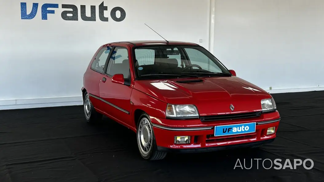 Renault Clio 1.8 16V