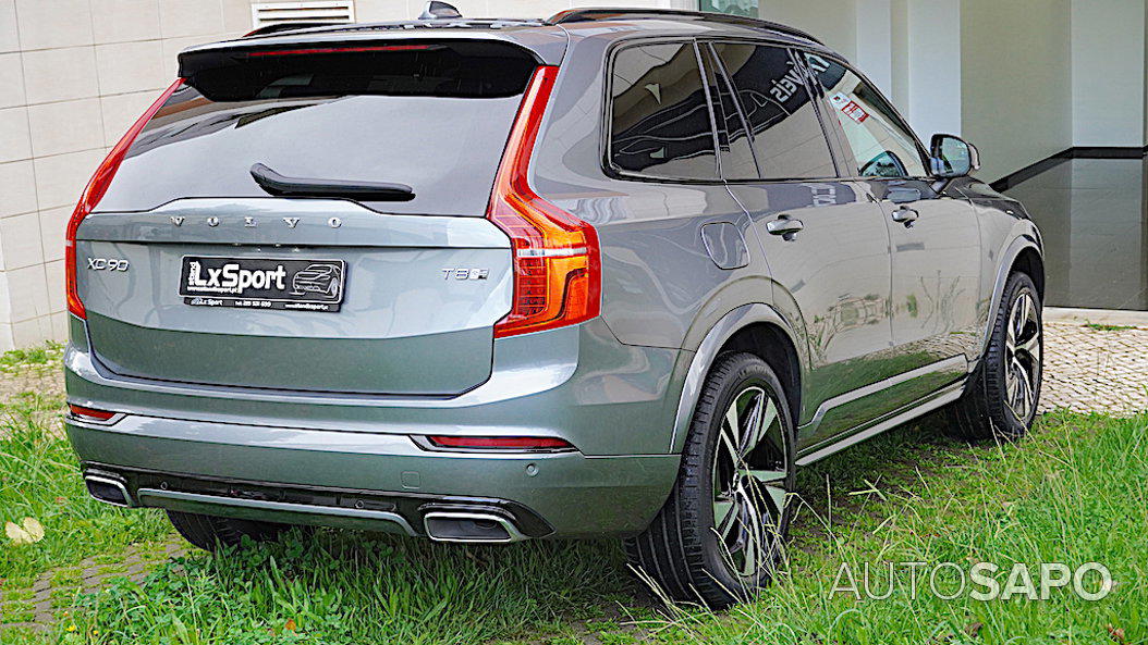 Volvo XC90 2.0 T8 PHEV R-Design AWD de 2019