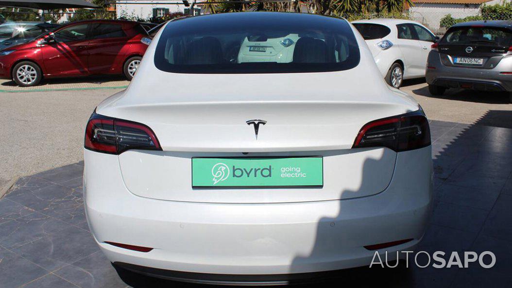 Tesla Model 3 Long-Range RWD de 2020