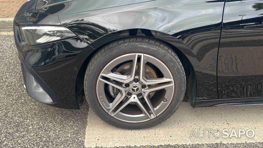 Mercedes-Benz Classe A 180 d AMG Line Aut. de 2023