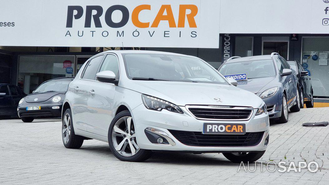 Peugeot 308 1.2 PureTech Allure J17 de 2016