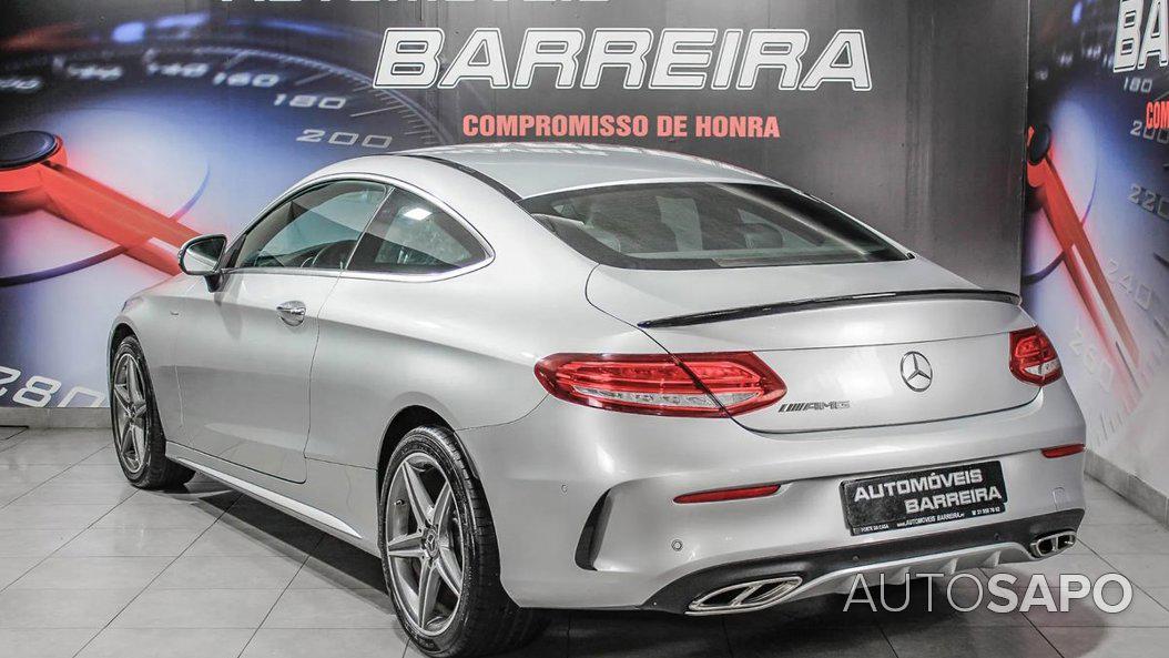 Mercedes-Benz Classe C 180 AMG Line de 2016