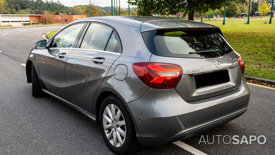 Mercedes-Benz Classe A 180 CDi BlueEfficiency Edition Style de 2016