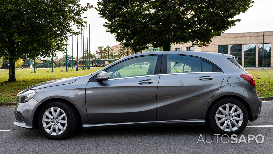 Mercedes-Benz Classe A 180 CDi BlueEfficiency Edition Style de 2016