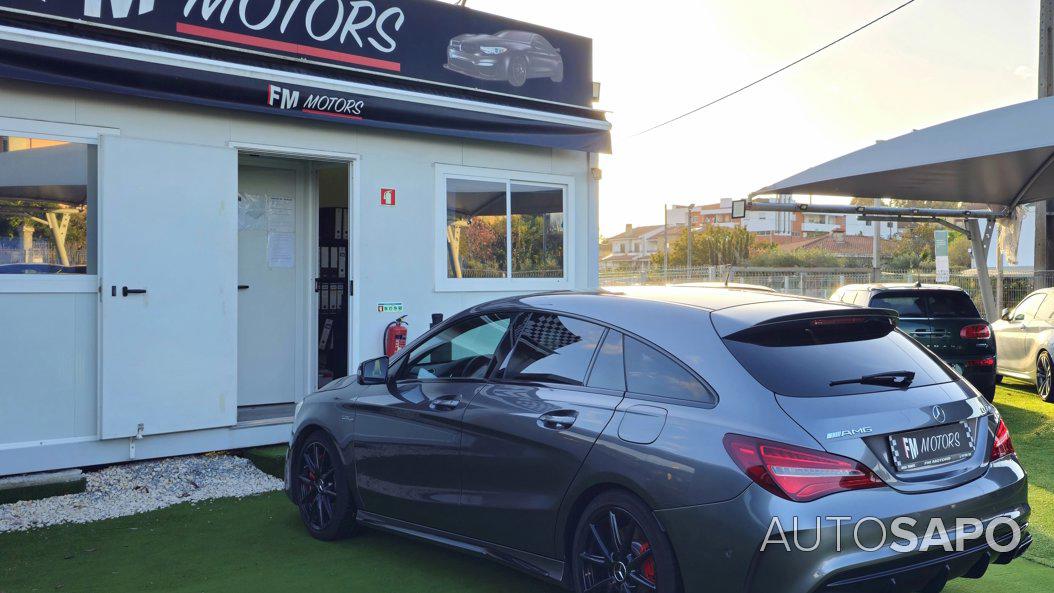 Mercedes-Benz Classe CLA 45 AMG 4-Matic de 2016