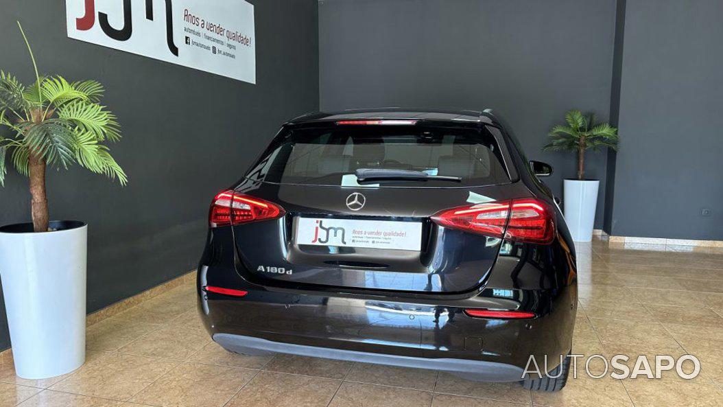 Mercedes-Benz Classe A 180 d Style Plus Aut. de 2019