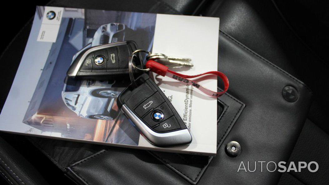 BMW X1 16 d sDrive Pack M de 2015