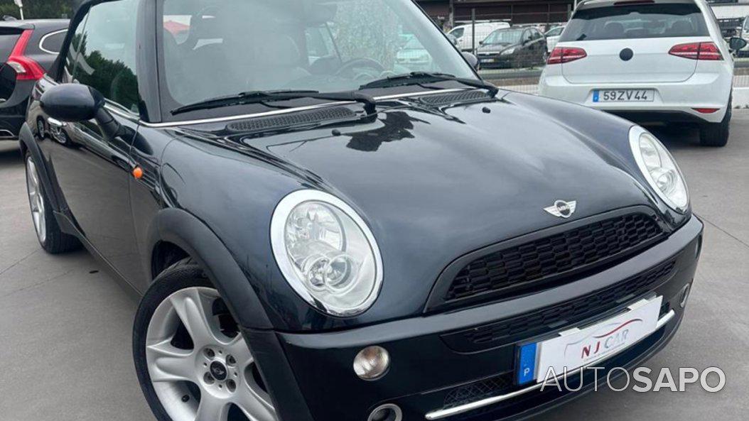 MINI Cooper de 2004