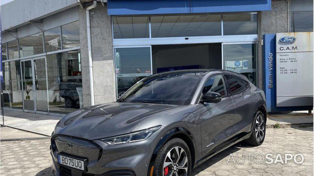 Ford Mustang Mach-E de 2023