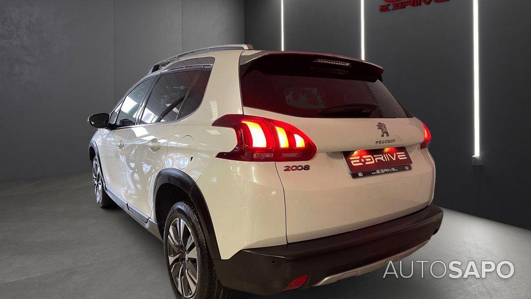 Peugeot 2008 1.2 PureTech Allure de 2018