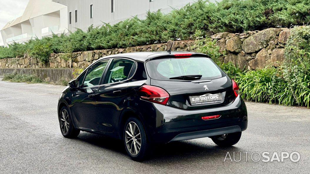 Peugeot 208 de 2016