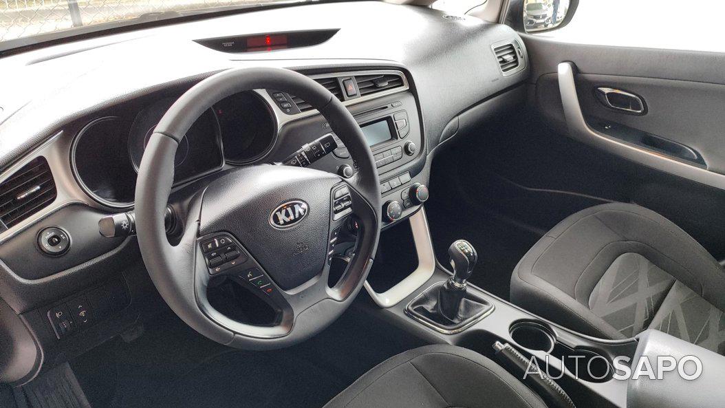 Kia Ceed de 2016