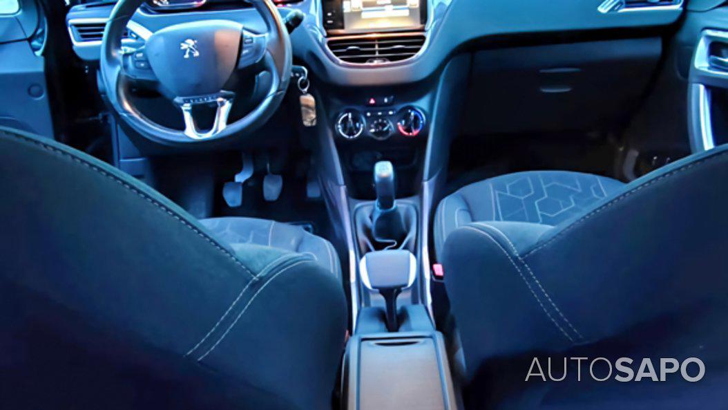 Peugeot 2008 1.6 e-HDi Active de 2015