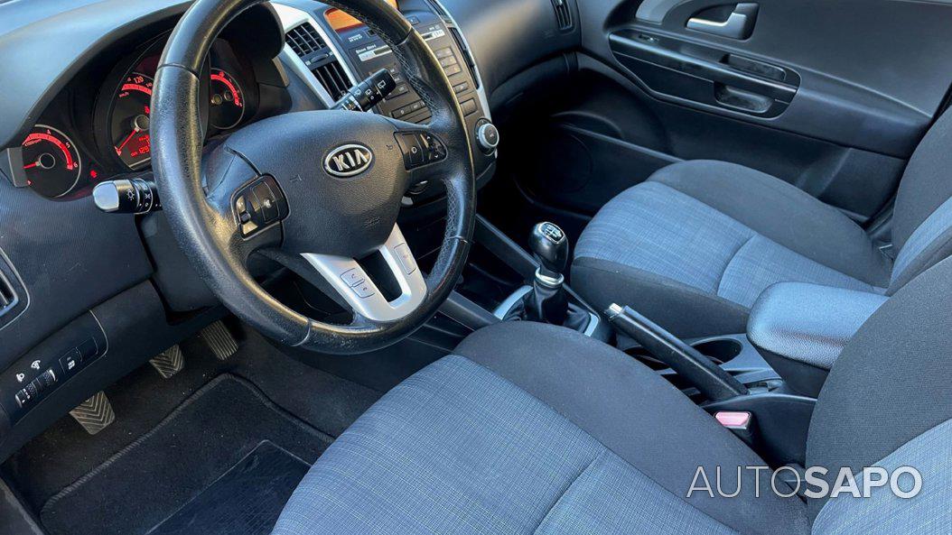 Kia Ceed de 2013