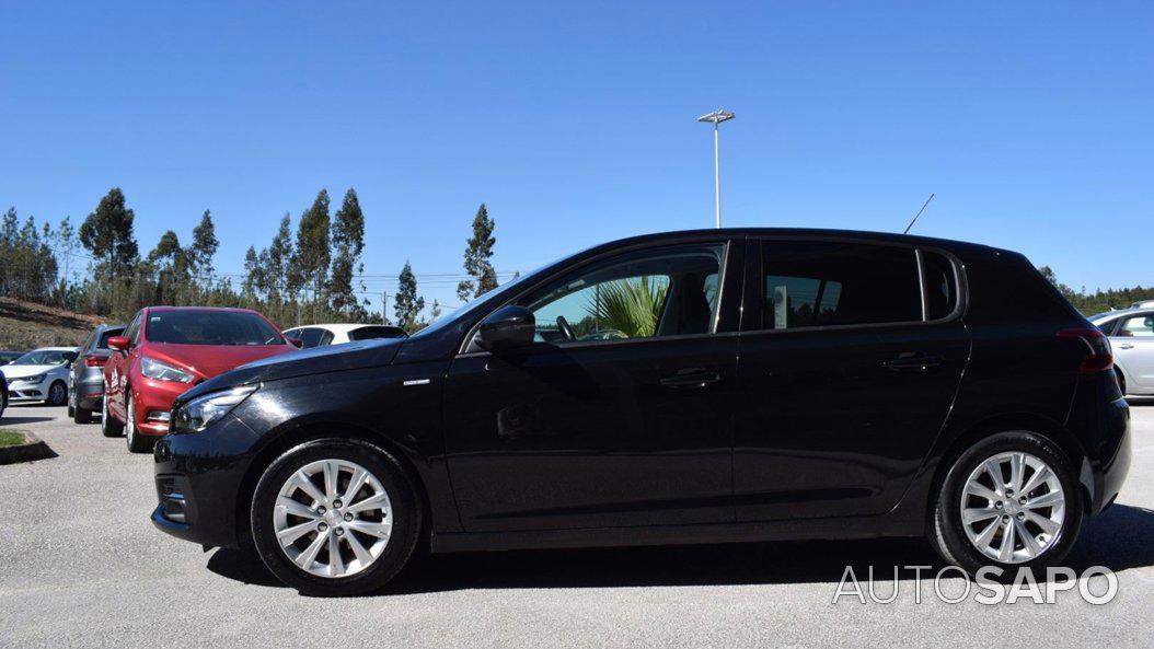 Peugeot 308 1.2 PureTech Style de 2020