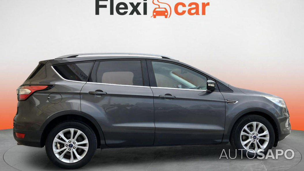 Ford Kuga 1.5 TDCi EcoBlue St-Line de 2017