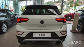 Volkswagen T-Roc 1.5 TSI de 2024