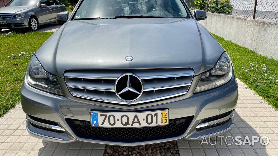 Mercedes-Benz Classe C 220 BlueTEC Avantgarde Aut. de 2012