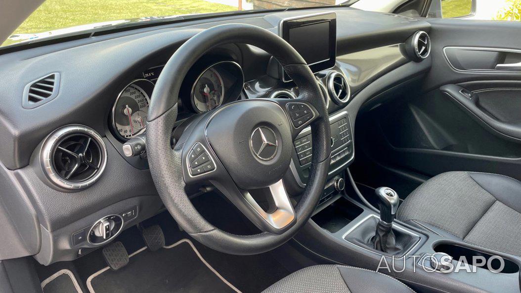 Mercedes-Benz Classe CLA 180 CDi de 2016