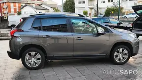 Peugeot 2008 1.2 PureTech Style de 2019