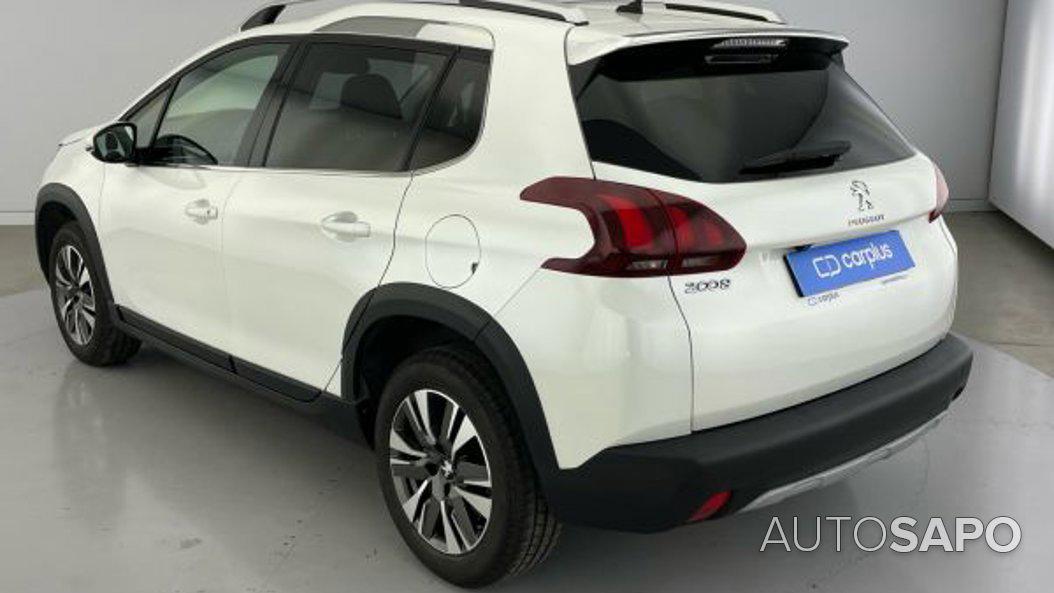 Peugeot 2008 1.2 PureTech Allure de 2019