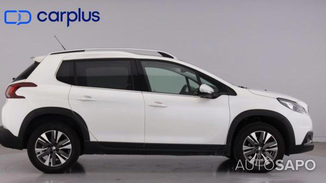 Peugeot 2008 1.2 PureTech Allure de 2019