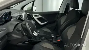 Peugeot 2008 1.2 PureTech Allure de 2019