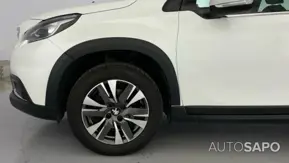 Peugeot 2008 1.2 PureTech Allure de 2019