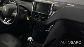 Peugeot 2008 1.2 PureTech Allure de 2019