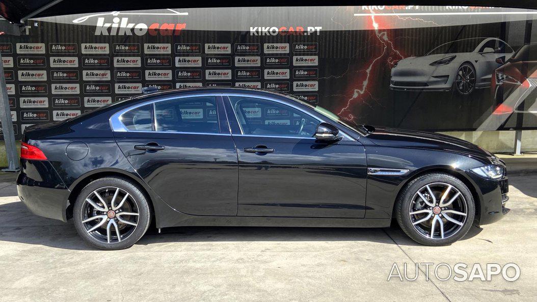 Jaguar XE de 2016