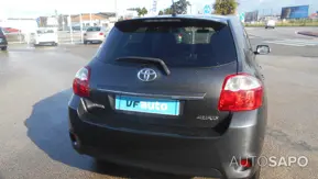 Toyota Auris 1.4 D-4D +AC de 2010