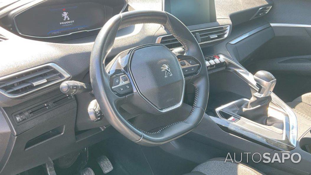 Peugeot 5008 1.5 BlueHDi Active de 2019