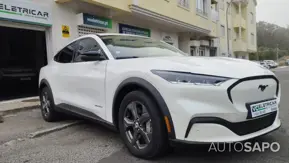 Ford Mustang Mach-E de 2023