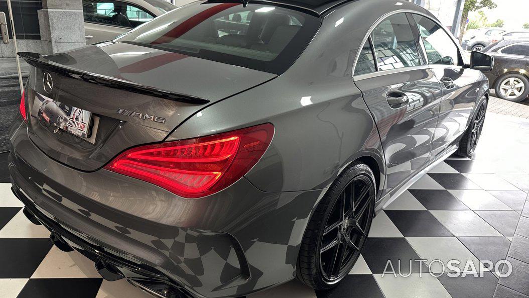 Mercedes-Benz Classe CLA 45 AMG 4-Matic de 2013