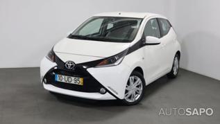 Toyota Aygo 1.0 X-Play Plus+X-Touch de 2017