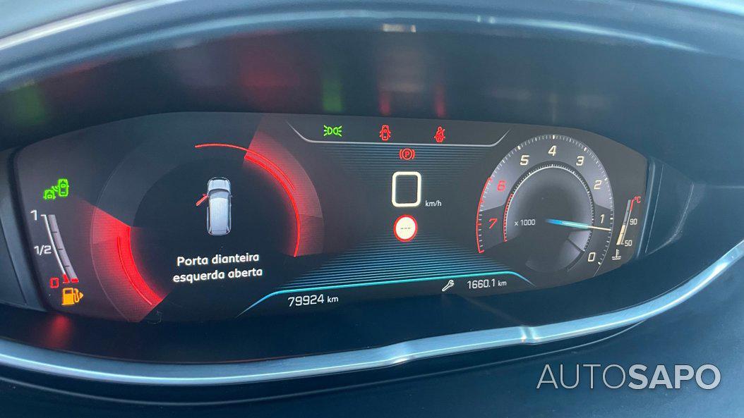 Peugeot 5008 1.2 PureTech Allure J18 de 2018