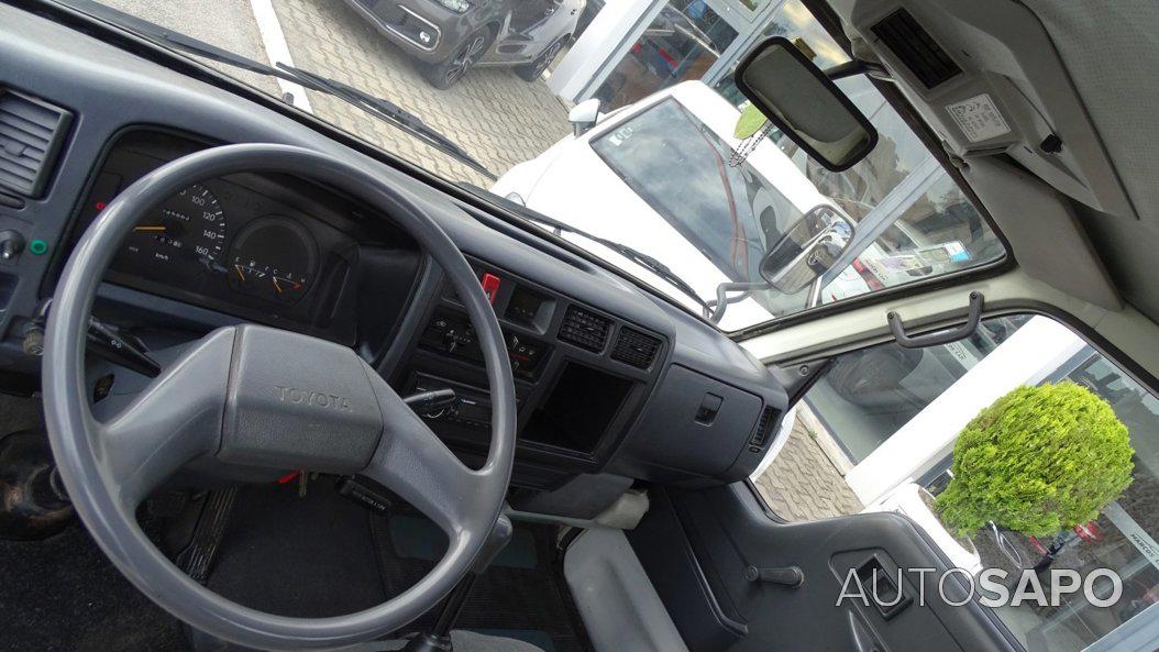 Toyota Dyna 3.0 D 150 LY212LF de 2000