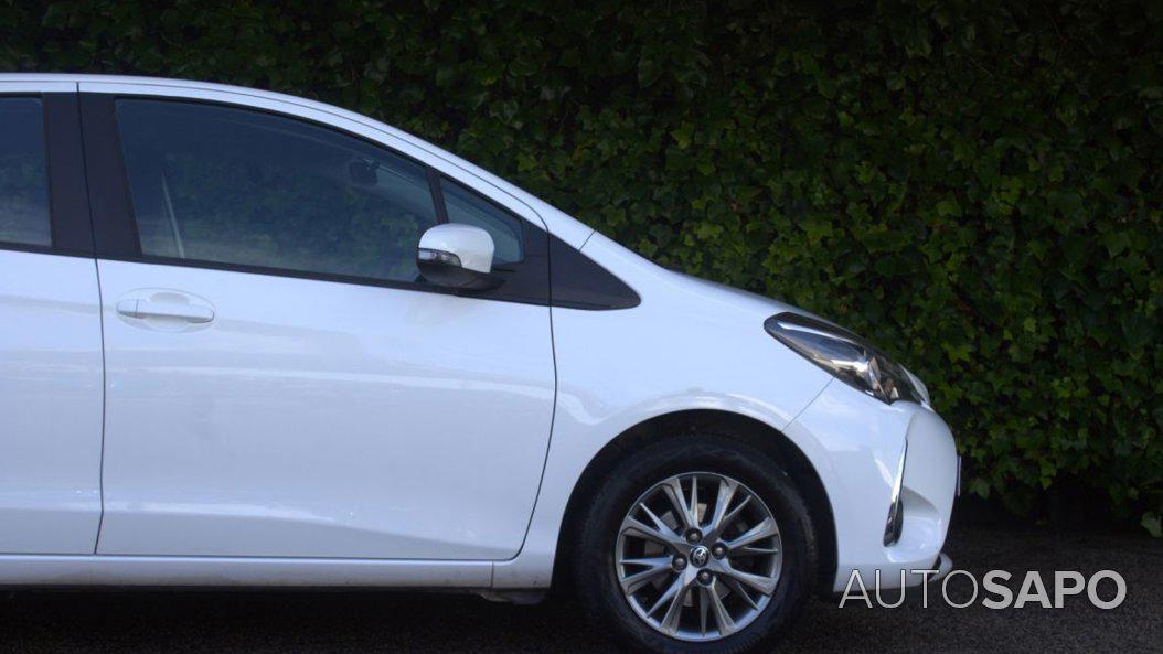 Toyota Yaris 1.0 VVT-i Exclusive de 2017