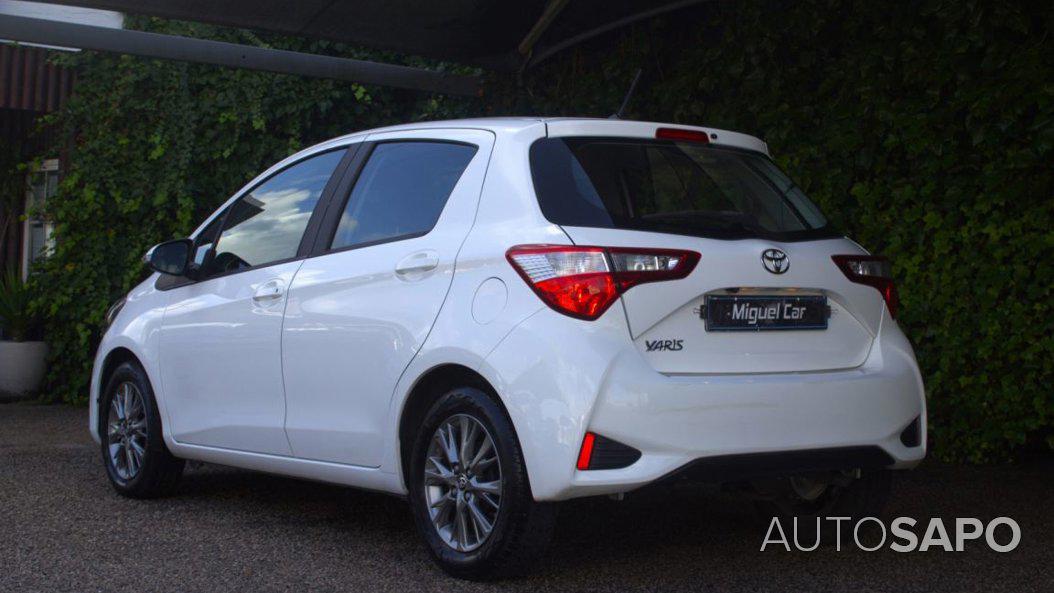 Toyota Yaris 1.0 VVT-i Exclusive de 2017