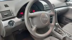 Audi A4 2.5 TDi quattro de 2004