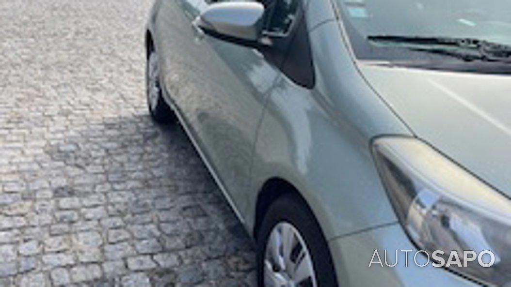 Toyota Yaris 1.4 D-4D 90 de 2011