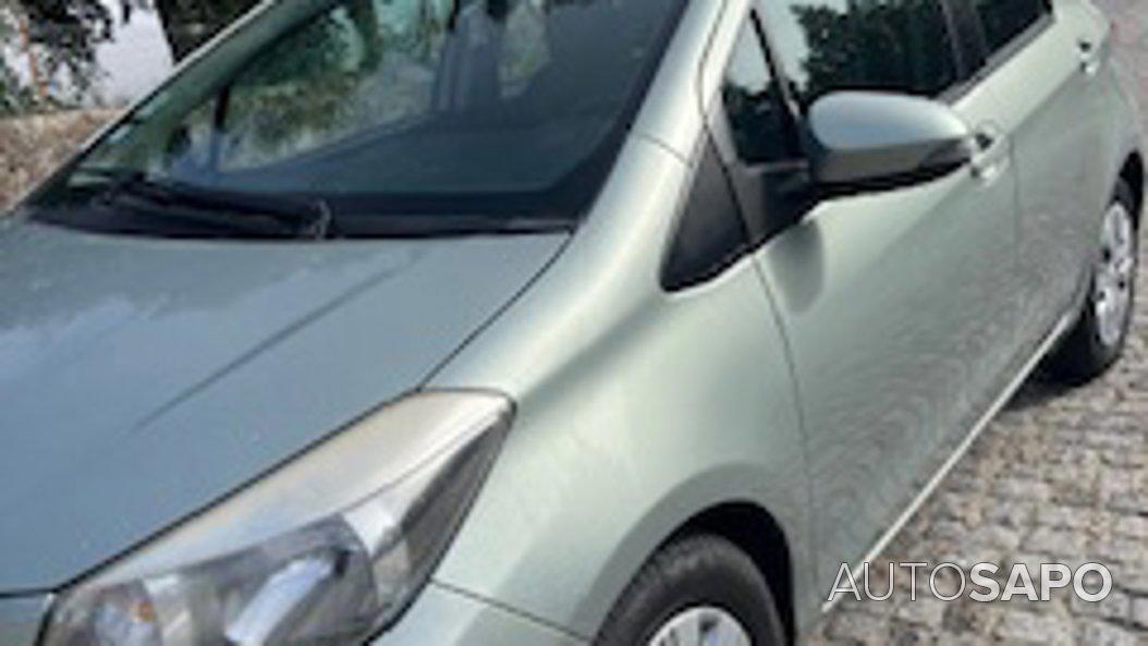 Toyota Yaris 1.4 D-4D 90 de 2011