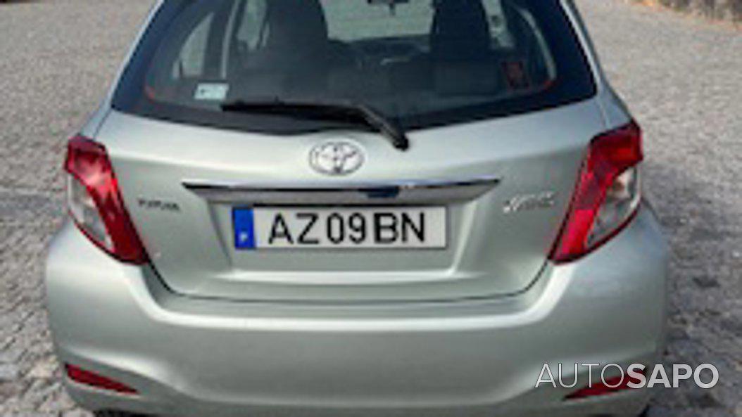 Toyota Yaris 1.4 D-4D 90 de 2011