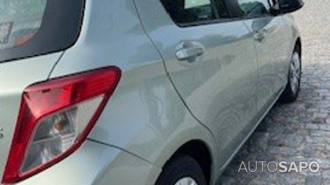 Toyota Yaris 1.4 D-4D 90 de 2011