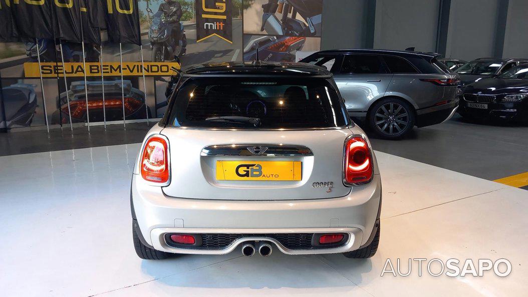 MINI Cooper de 2016