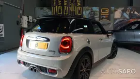 MINI Cooper de 2016